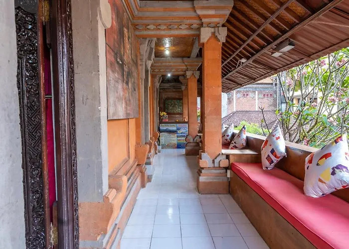 Maharani Hostel *