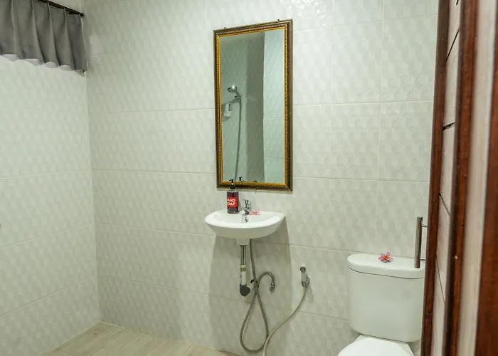 Maharani Hostel *